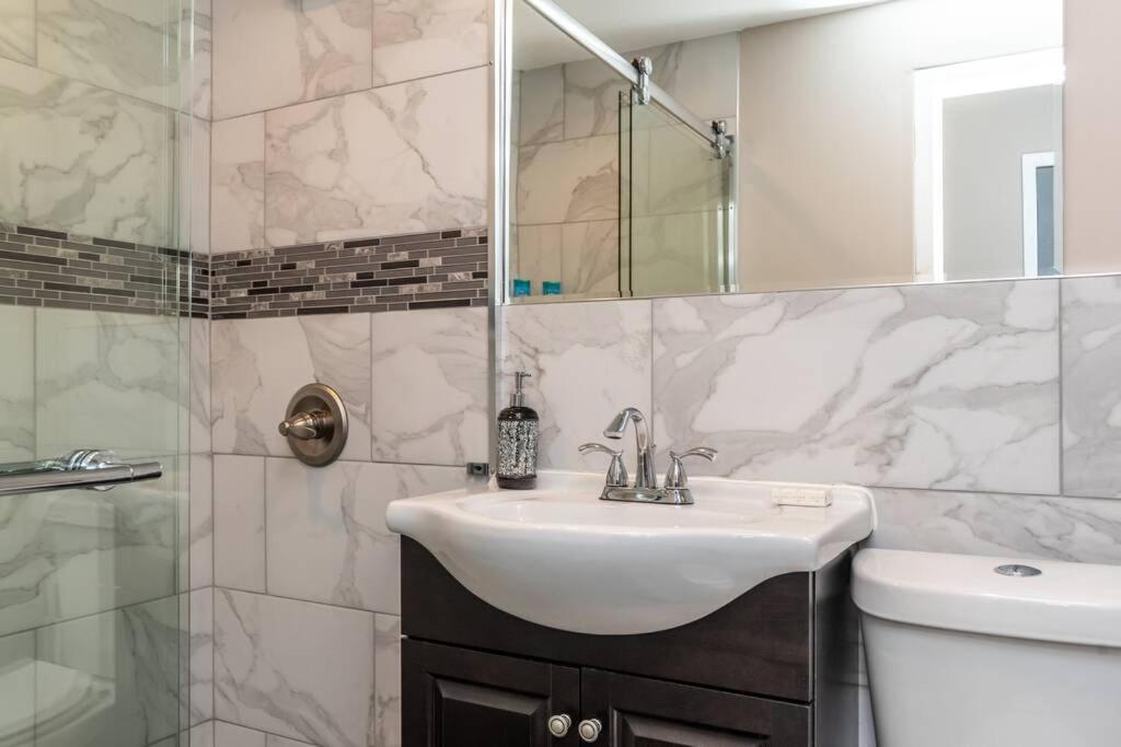 Heart Of Downtown 2Bd 1Free Parking View! Lm1008 Атланта Экстерьер фото